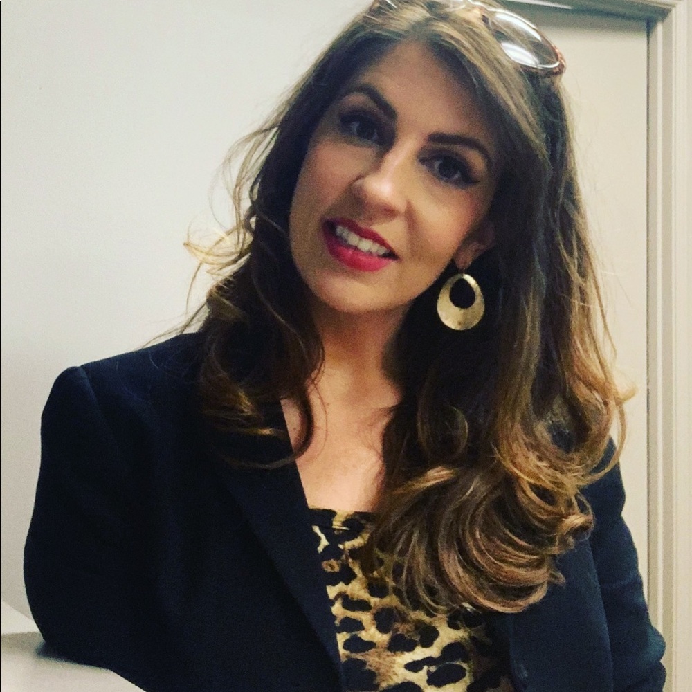 Meet your Posher, Jennifer